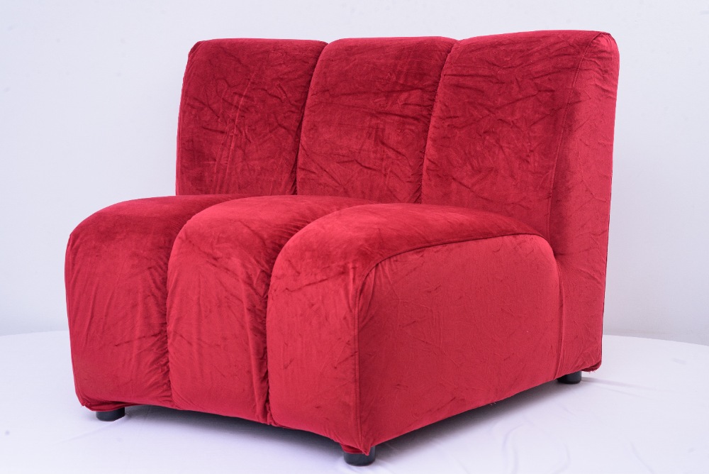 Crescent Lounge - Image 2